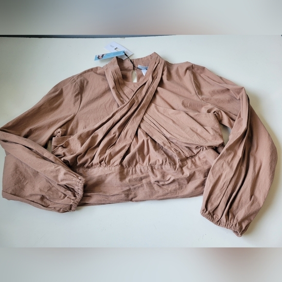 Future Collective Women's Long Sleeve Mock Neck Cross-Front Top Size XL Tan NWT - Picture 2 of 15